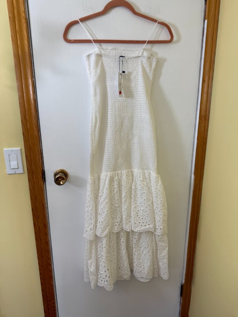 NWT Dynamite White Smocked Eyelet Tiered Midi Dress Size S - Picture 4 of 4